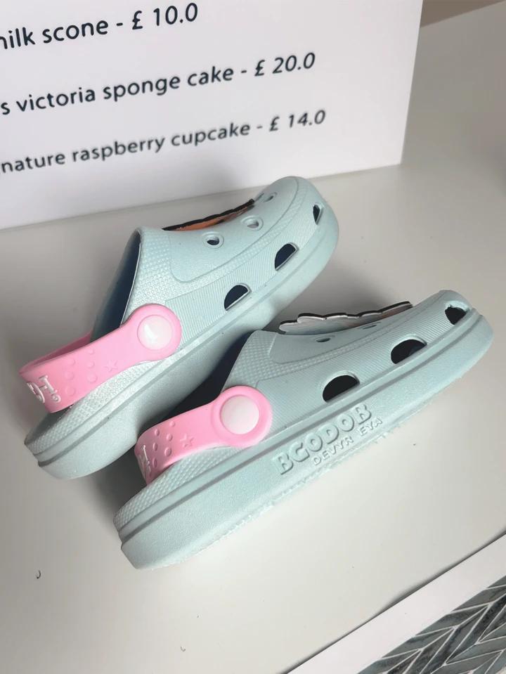Unisex Anti-Collision Breathable Slippers