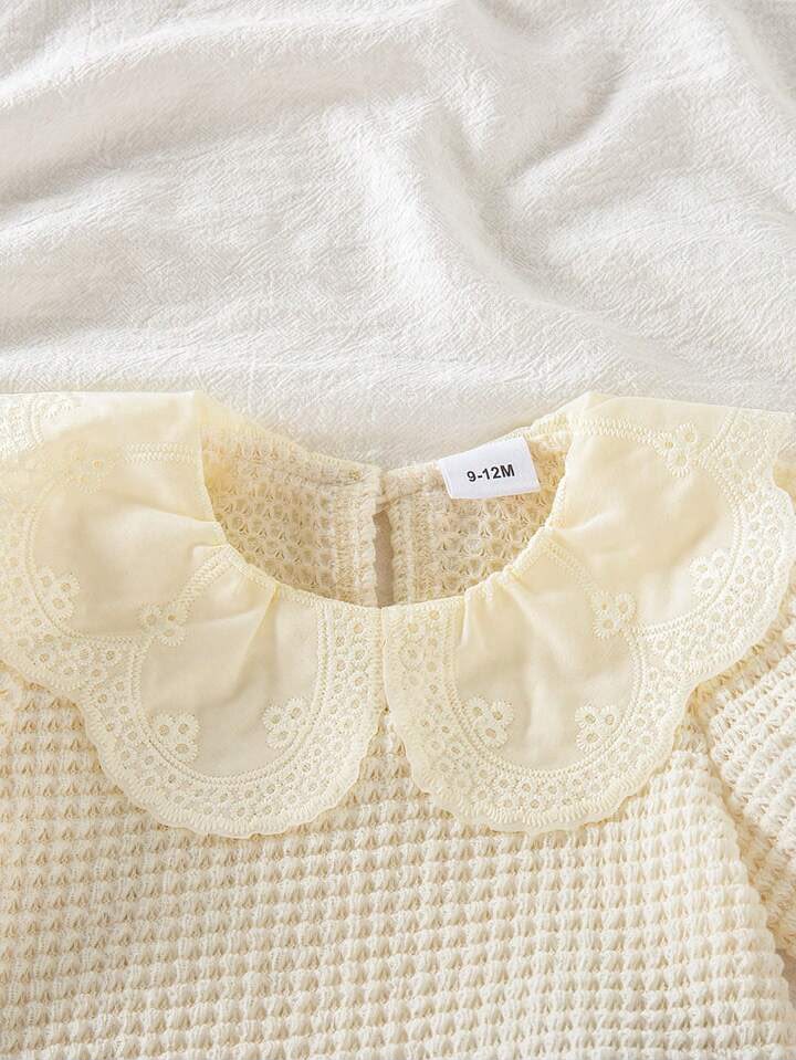 2pcs Baby Girls Ruffled Collar Puff Sleeve Top And Denim Shorts