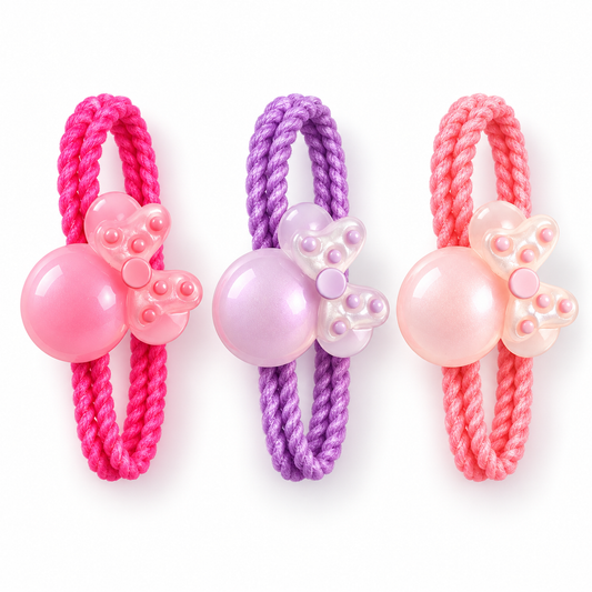 A cute set of girls’ hair ties