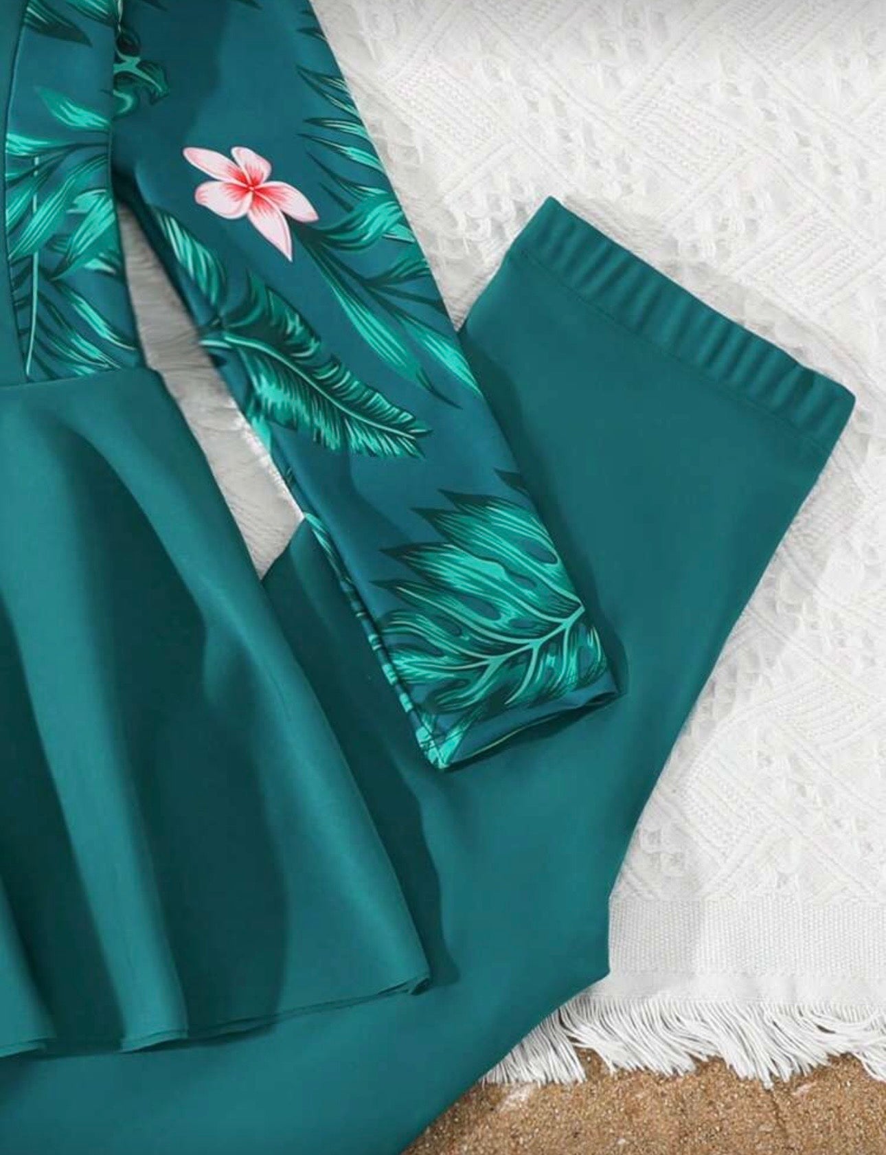 Tween Girls Teal Tankini Set  2 Pieces Swimwear