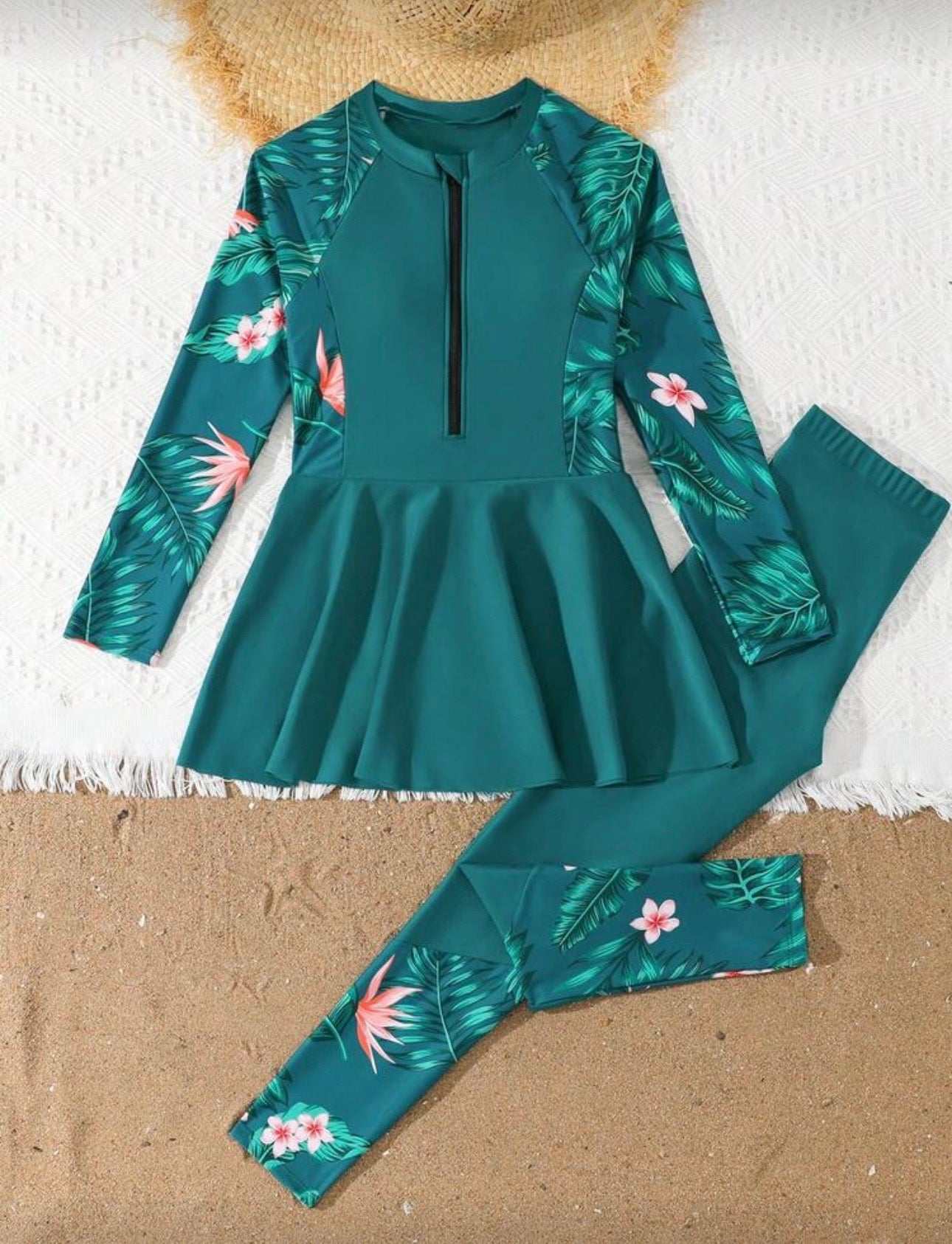 Tween Girls Teal Tankini Set  2 Pieces Swimwear